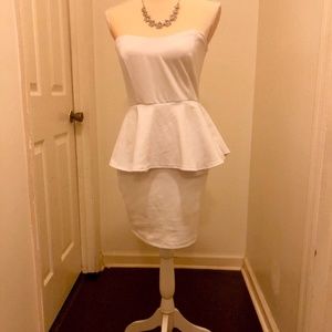 White Sweetheart Strapless Dress